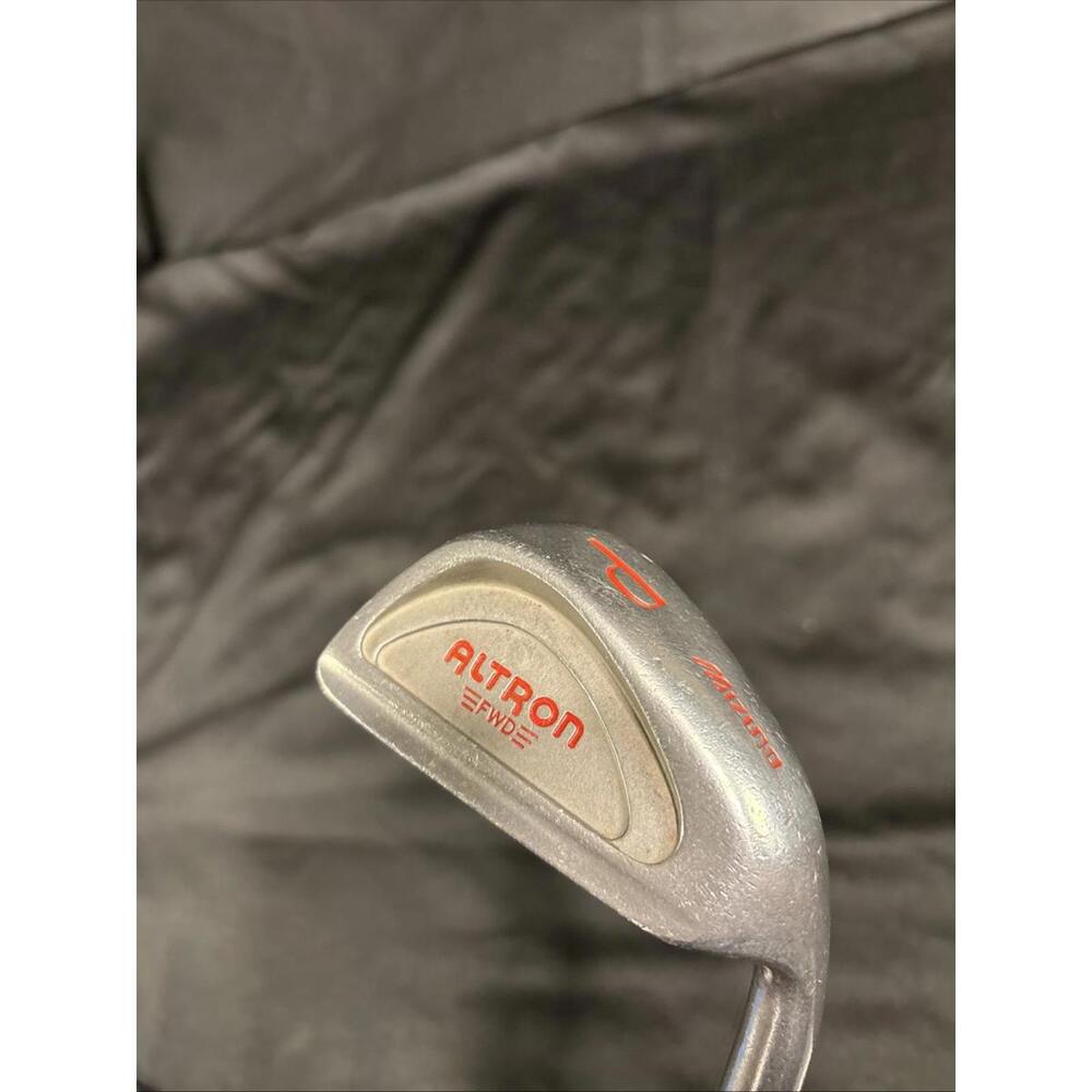 Mizuno Altron FWD Pitching Wedge RH Steel Shaft. Grip Rite Grip